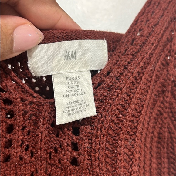 H&M Crochet-Look Top - Picture 4 of 5